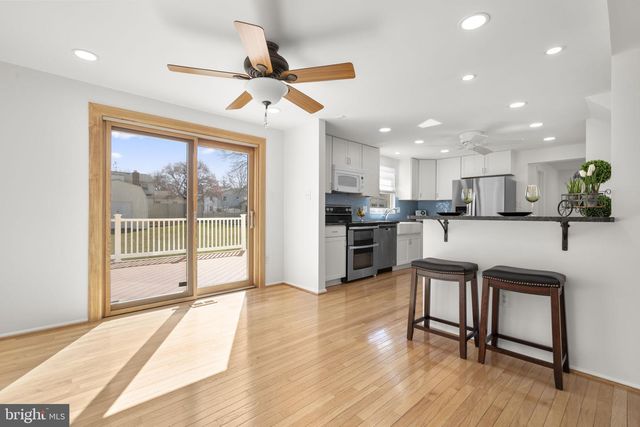 108 N GARFIELD RD, Sterling, VA 20164