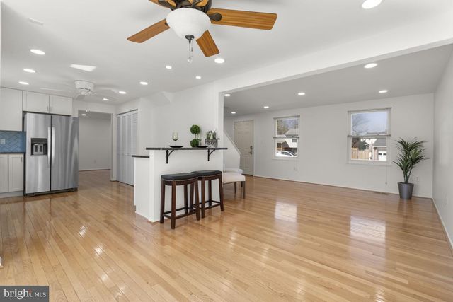 108 N GARFIELD RD, Sterling, VA 20164