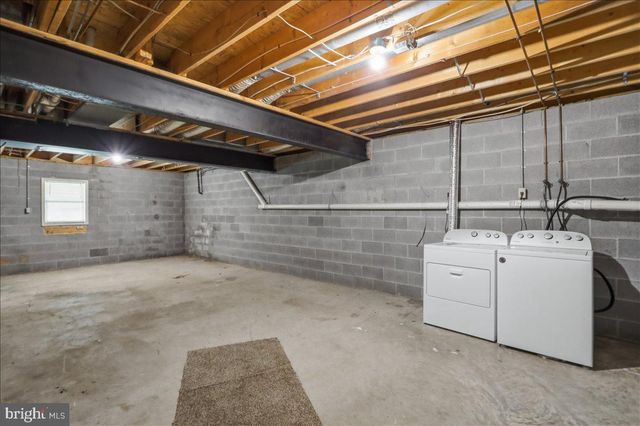 1200 FAIRCHILD AVE, Hagerstown, MD 21742