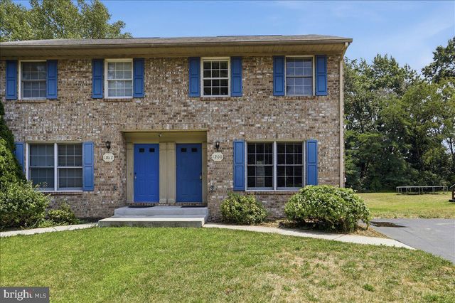 1200 FAIRCHILD AVE, Hagerstown, MD 21742