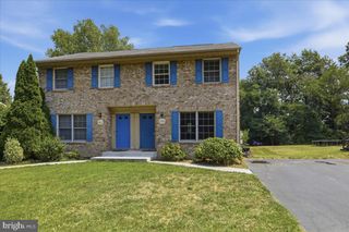 1200 FAIRCHILD AVE, Hagerstown, MD 21742