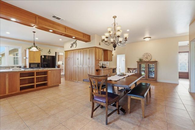 5525 Green Valley Rd, Placerville, CA 95667