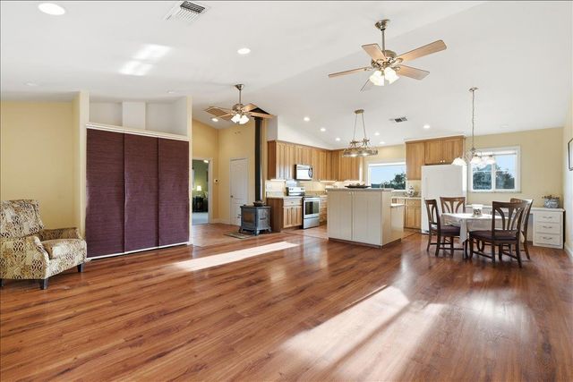 5525 Green Valley Rd, Placerville, CA 95667