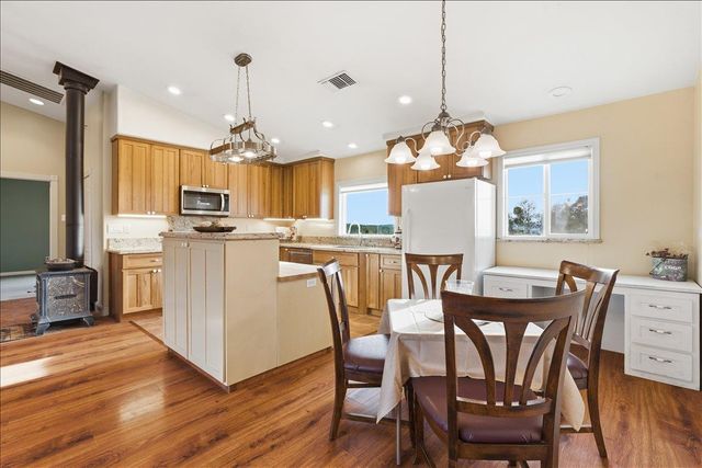 5525 Green Valley Rd, Placerville, CA 95667