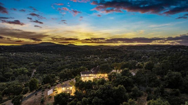 5525 Green Valley Rd, Placerville, CA 95667