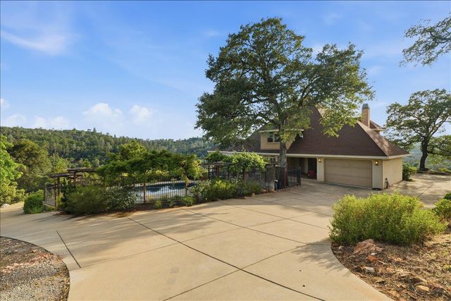 5525 Green Valley Rd, Placerville, CA 95667