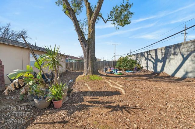 10613 Olson Dr, Rancho Cordova, CA 95670