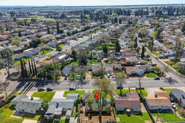 10613 Olson Dr, Rancho Cordova, CA 95670