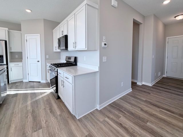 3171 Jandura Avenue NE, Saint Michael, MN 55376