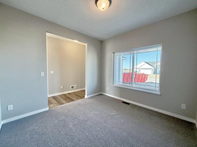 3171 Jandura Avenue NE, Saint Michael, MN 55376