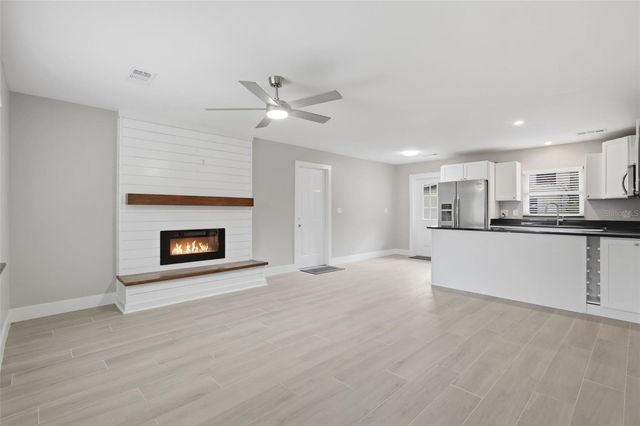550 E MINNESOTA AVENUE, Orange City, FL 32763