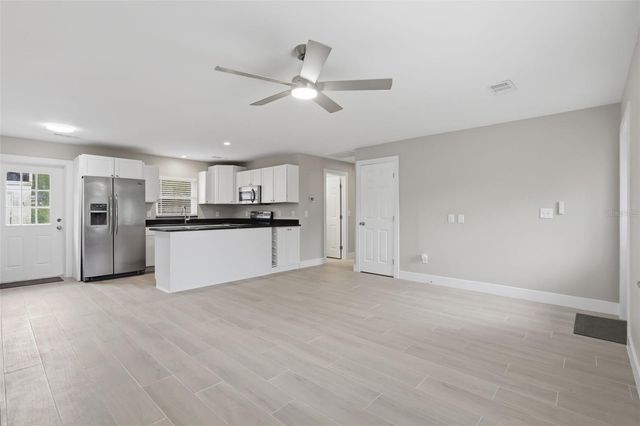 550 E MINNESOTA AVENUE, Orange City, FL 32763