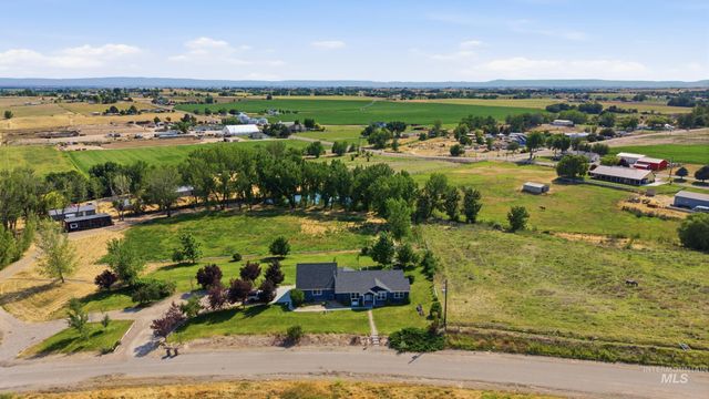 7781 Redmon Rd, Caldwell, ID 83607 property photo