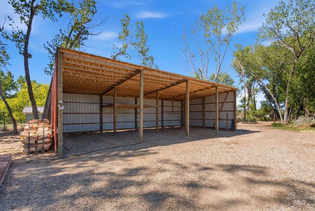 7781 Redmon Rd, Caldwell, ID 83607