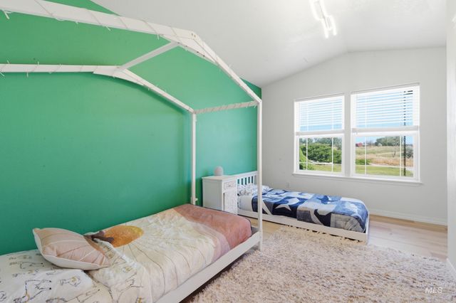 7781 Redmon Rd, Caldwell, ID 83607