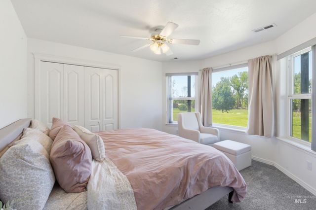 7781 Redmon Rd, Caldwell, ID 83607