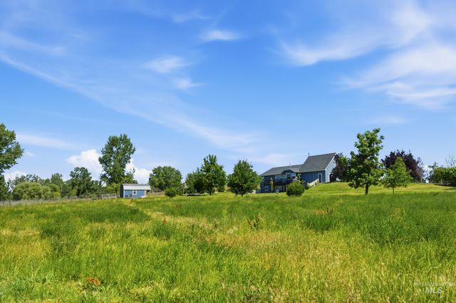 7781 Redmon Rd, Caldwell, ID 83607