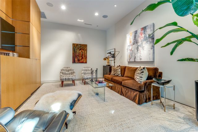 4335 Travis Street, Dallas, TX 75205