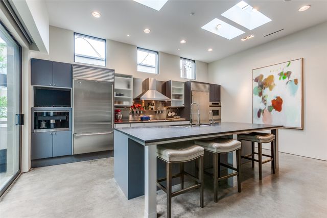 4335 Travis Street, Dallas, TX 75205