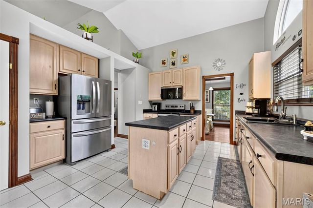 9543 Easy Street, Hillsboro, MO 63050