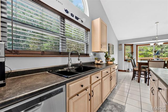 9543 Easy Street, Hillsboro, MO 63050