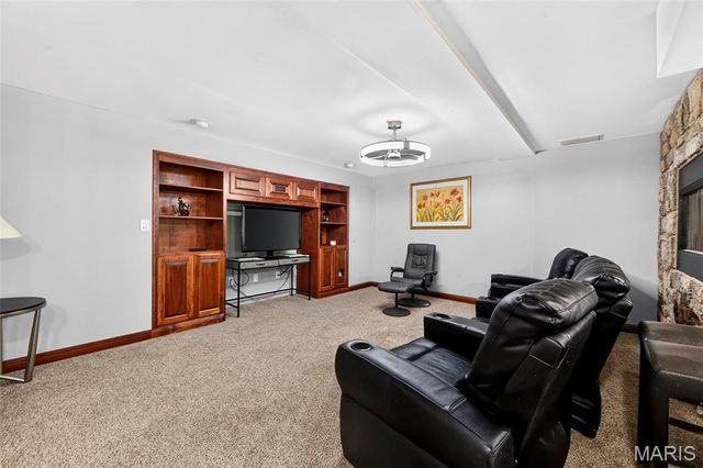 9543 Easy Street, Hillsboro, MO 63050