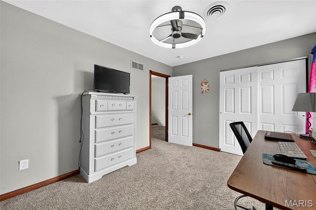 9543 Easy Street, Hillsboro, MO 63050
