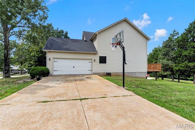 9543 Easy Street, Hillsboro, MO 63050