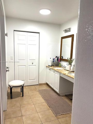 13202 SW 12th Ln, Miami, FL 33184