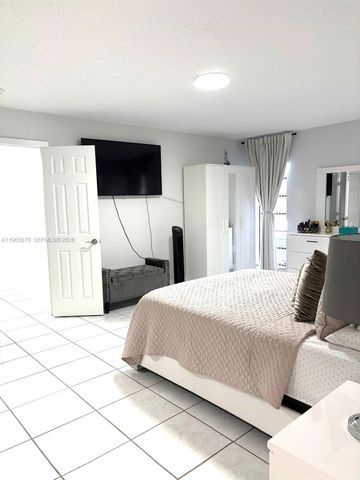 13202 SW 12th Ln, Miami, FL 33184