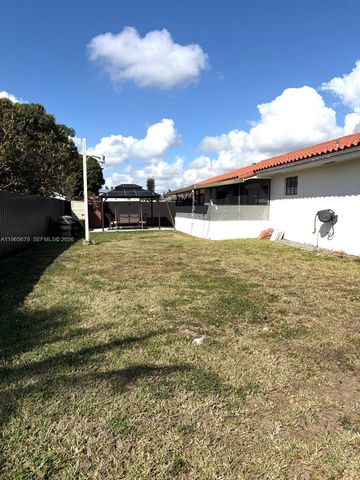 13202 SW 12th Ln, Miami, FL 33184