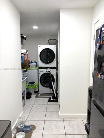 13202 SW 12th Ln, Miami, FL 33184