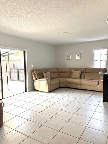 13202 SW 12th Ln, Miami, FL 33184