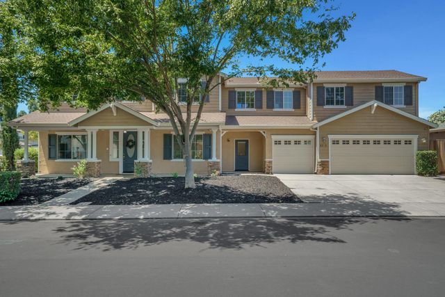 4101 Rose Parade, Modesto, CA 95357