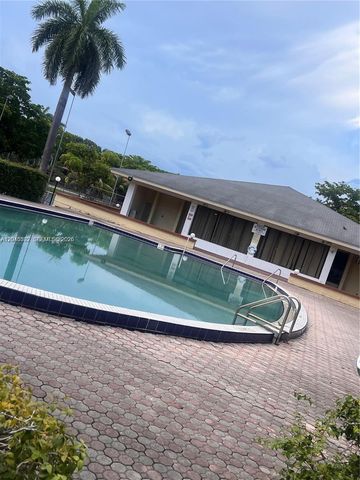 11905 NE 2nd Avenue C107, North Miami, FL 33161