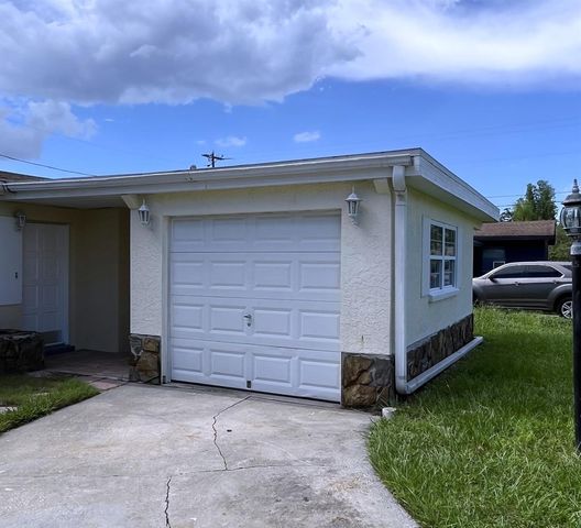 5682 63RD LANE N, St Petersburg, FL 33709
