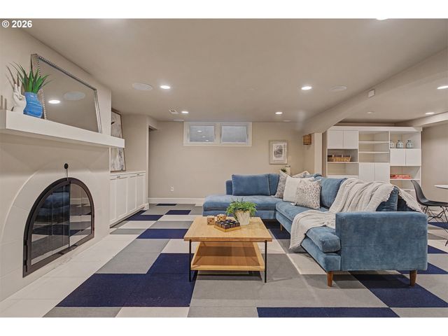 6820 Se 29TH Ave, Portland, OR 97202