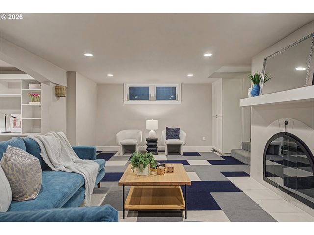 6820 Se 29TH Ave, Portland, OR 97202