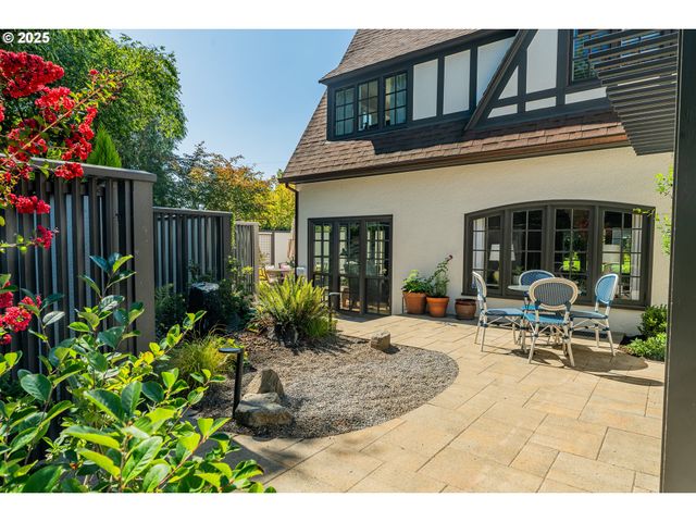 6820 Se 29TH Ave, Portland, OR 97202