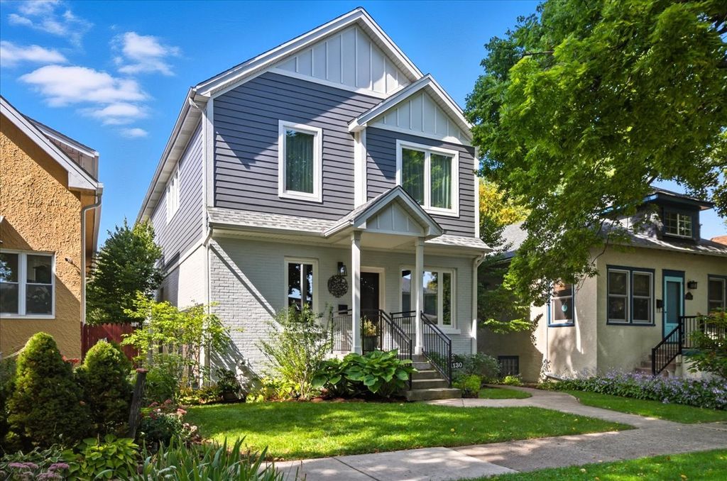 1130 Dewey Avenue, Evanston, IL 60202 — exterior