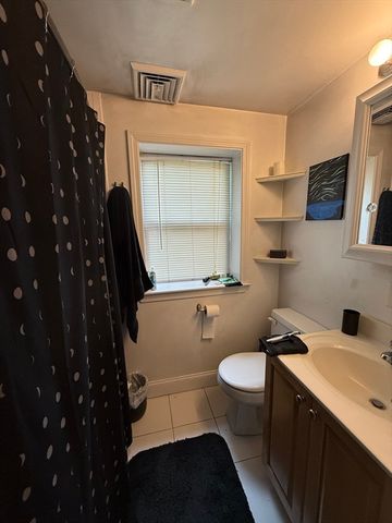 148 Newton St 2, Boston, MA 02135