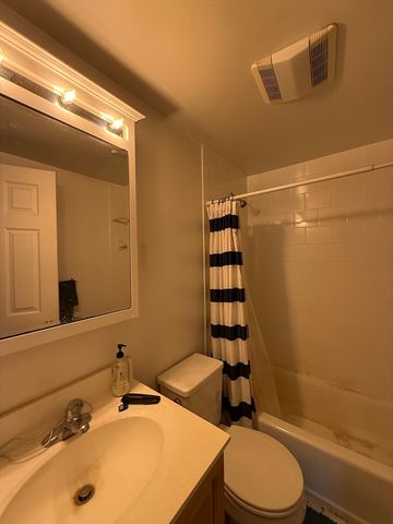 148 Newton St 2, Boston, MA 02135