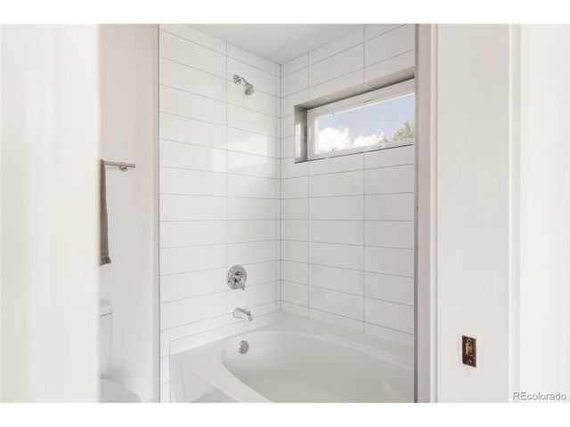 845 S Logan St, Denver, CO 80209