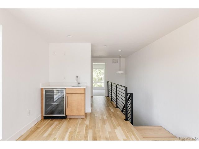 845 S Logan St, Denver, CO 80209