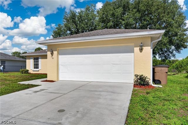 510 Beach AVE S, Lehigh Acres, FL 33974