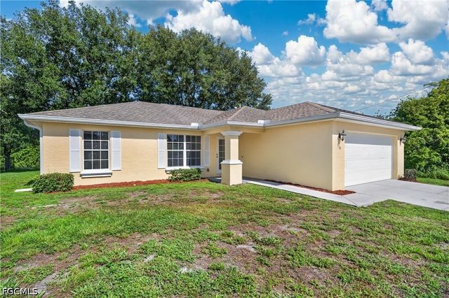 510 Beach AVE S, Lehigh Acres, FL 33974