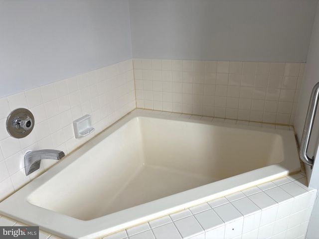 1505 POTTERS PLACE, Holland, PA 18966