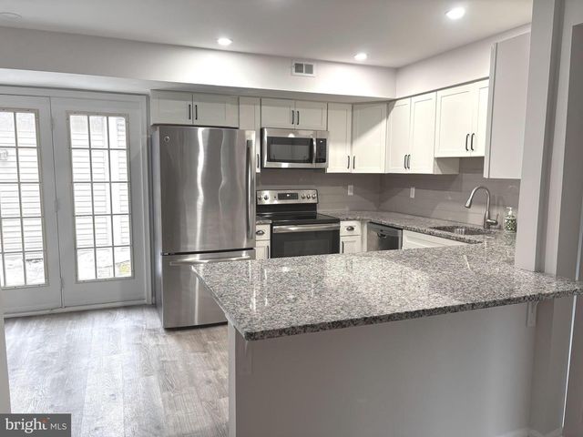 1505 POTTERS PLACE, Holland, PA 18966