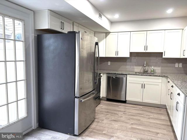 1505 POTTERS PLACE, Holland, PA 18966