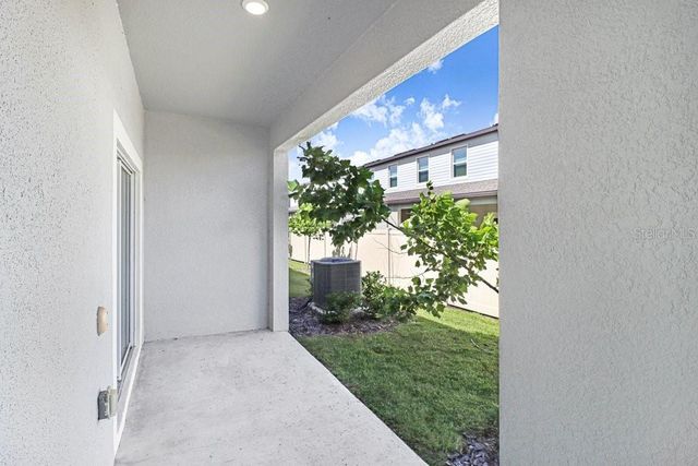 10263 TRUMPET HONETSUCKLE WAY, San Antonio, FL 33576